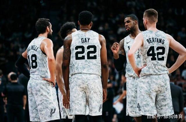 都体：弗拉泰西和阿切尔比寻求更多出场机会，后者想踢世界杯（都体：弗拉泰西、阿切尔比寻求增加出场时间，阿切尔比盼出战世界杯）