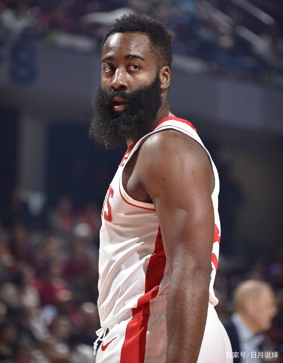 西媒：皇马已决定明年1月免签科纳特，并希望球员坚持不续约（西媒：皇马拟明年1月自由签下科纳特，盼其继续拒绝续约）