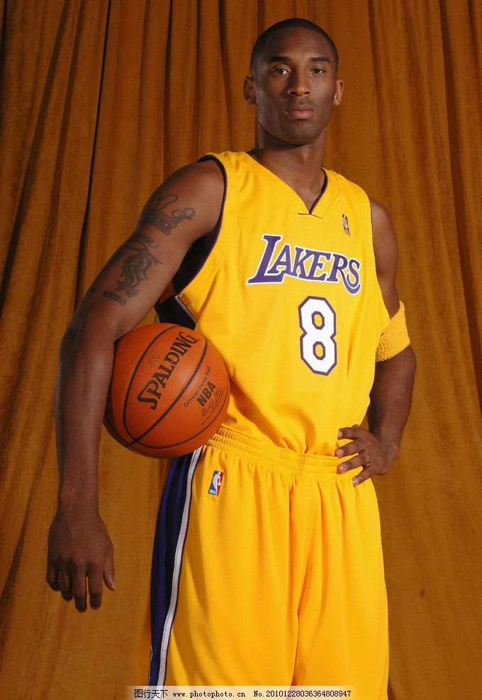 西蒙尼：巴埃纳在不同位置都能帮我们；我们有很大提升空间（西蒙尼：巴埃纳能在多位置发挥作用；我们仍有巨大提升空间）