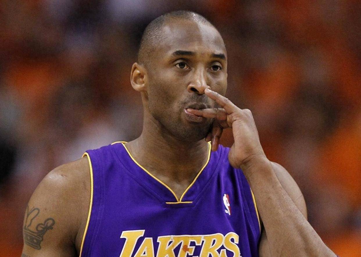 记者：乌尔赖希预计将在赛季结束后退役，留在拜仁任职（记者：乌尔赖希或于赛季末挂靴，转任拜仁岗位）